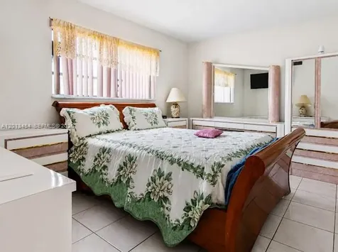 17050 NE 14th Avenue Miami FL 33162