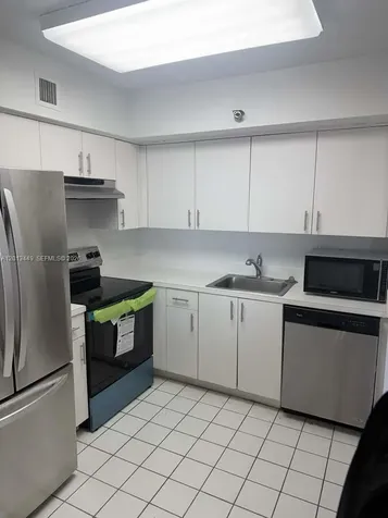 3300 NE 191st Street Aventura FL 33180
