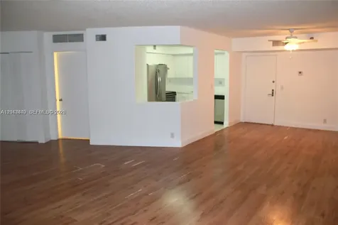 3300 NE 191st Street Aventura FL 33180