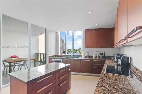 16001 Collins Avenue Sunny Isles Beach FL 33160