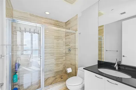 16001 Collins Avenue Sunny Isles Beach FL 33160