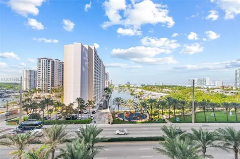 16001 Collins Avenue Sunny Isles Beach FL 33160
