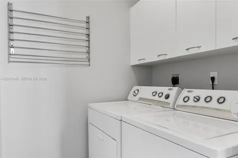 16001 Collins Avenue Sunny Isles Beach FL 33160
