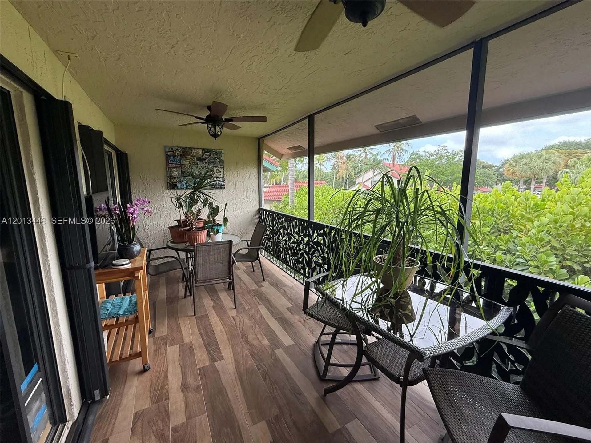 21 Lexington Lane W Palm Beach Gardens FL 33418
