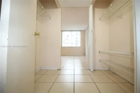 17890 W Dixie Highway 519 Highway North Miami Beach FL 33160