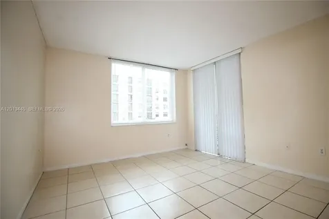 17890 W Dixie Highway 519 Highway North Miami Beach FL 33160