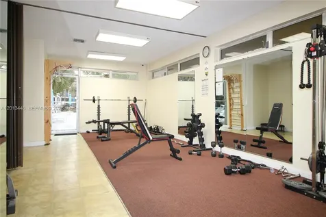 17890 W Dixie Highway 519 Highway North Miami Beach FL 33160