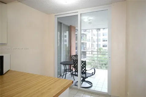 17890 W Dixie Highway 519 Highway North Miami Beach FL 33160