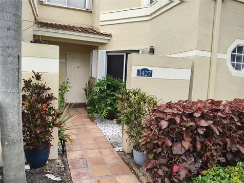 3427 Deer Creek Palladian Circle Deerfield Beach FL 33442