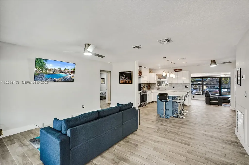 200 SE 3rd Street Pompano Beach FL 33060