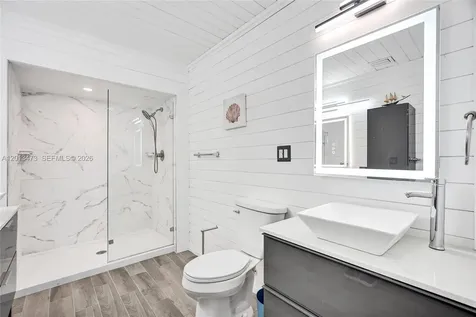 200 SE 3rd Street Pompano Beach FL 33060