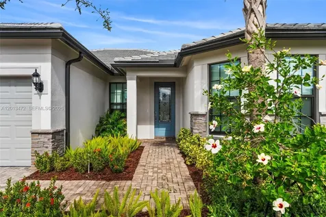 2715 Primrose Place Oakland Park FL 33309