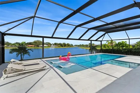 2715 Primrose Place Oakland Park FL 33309