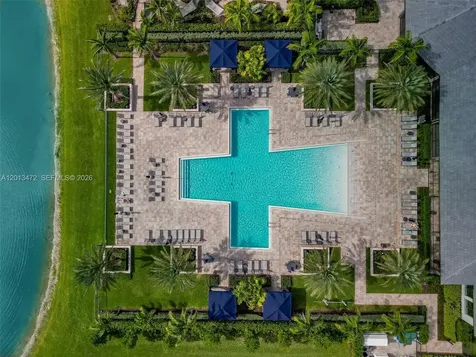 2715 Primrose Place Oakland Park FL 33309