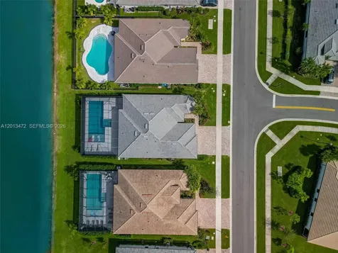 2715 Primrose Place Oakland Park FL 33309