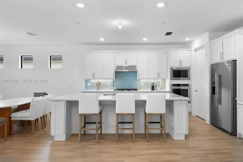 2715 Primrose Place Oakland Park FL 33309