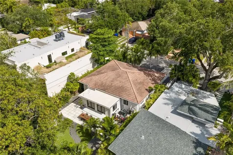 674 NE 67th Street Miami FL 33138