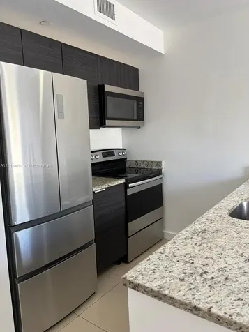 423 E 27th Street Hialeah FL 33013