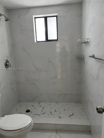 423 E 27th Street Hialeah FL 33013