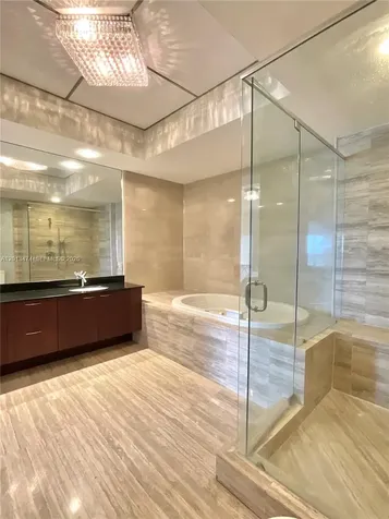16001 Collins Avenue Sunny Isles Beach FL 33160