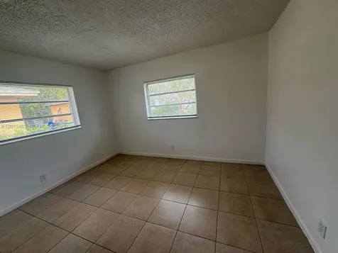 1480 NW 19th Court Fort Lauderdale FL 33311