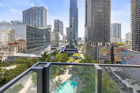 88 SW 7th Street Miami FL 33130