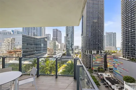 88 SW 7th Street Miami FL 33130
