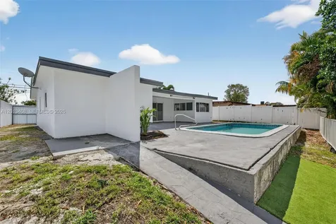 6621 Ficus Drive Miramar FL 33023