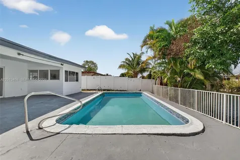 6621 Ficus Drive Miramar FL 33023