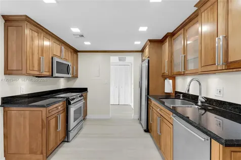 1800 NE 114th Street Miami FL 33181