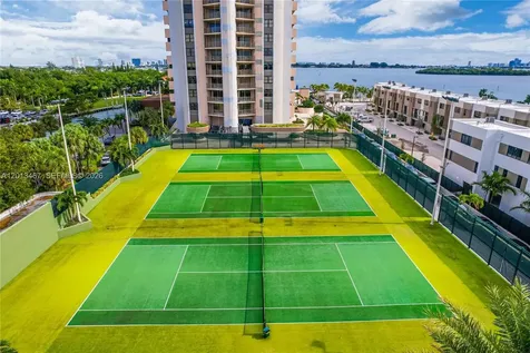 1800 NE 114th Street Miami FL 33181