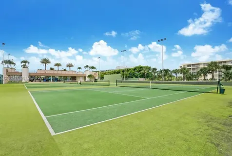 1800 NE 114th Street Miami FL 33181