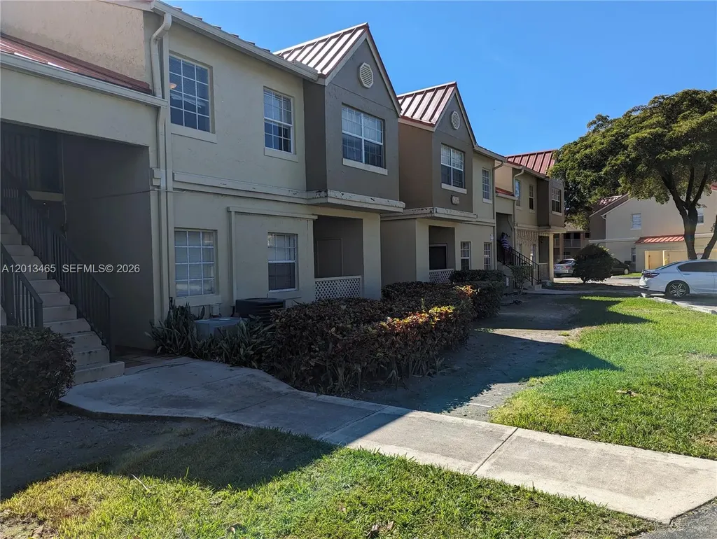 18308 NW 68th Avenue Hialeah FL 33015