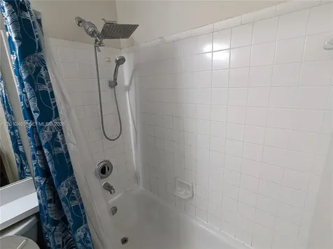 18308 NW 68th Avenue Hialeah FL 33015
