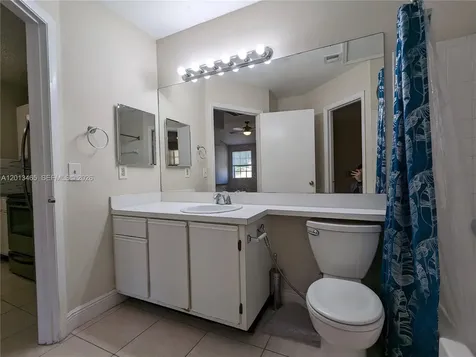 18308 NW 68th Avenue Hialeah FL 33015