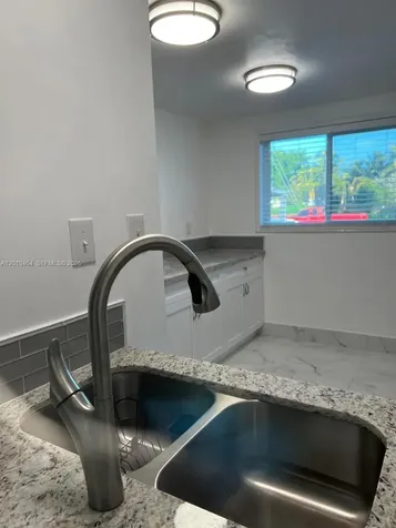 1790 W 75th Street Hialeah FL 33014