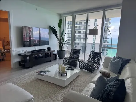 15811 Collins Avenue Sunny Isles Beach FL 33160