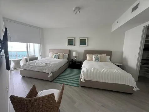15811 Collins Avenue Sunny Isles Beach FL 33160