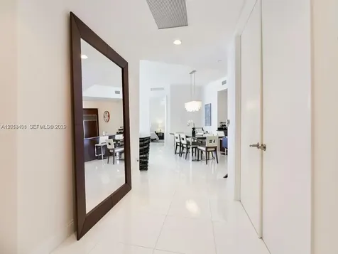15811 Collins Avenue Sunny Isles Beach FL 33160