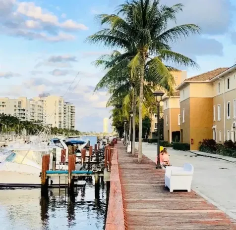 2841 NE 185th Street Aventura FL 33180