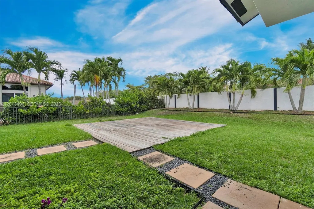 4133 NW 81st Terrace Coral Springs FL 33065