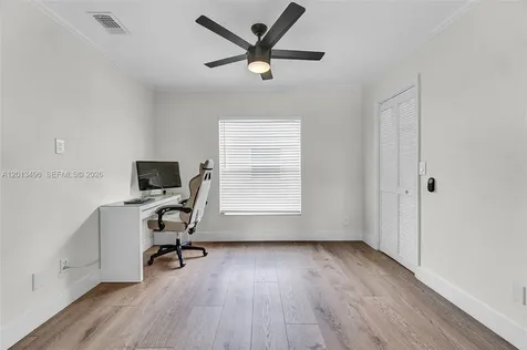 4133 NW 81st Terrace Coral Springs FL 33065