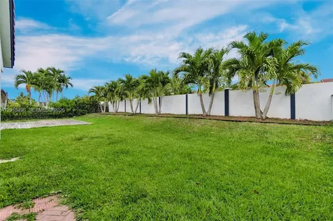 4133 NW 81st Terrace Coral Springs FL 33065
