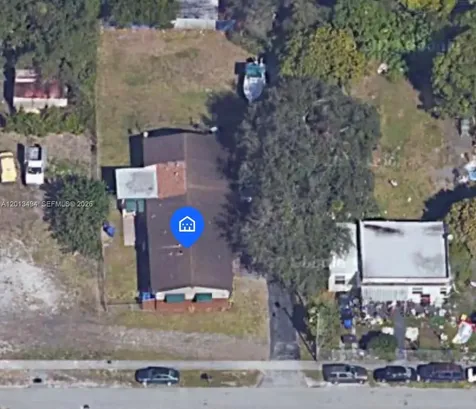 5631 SW 27th Street West Park FL 33023