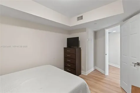 3600 Mystic Pointe Drive Aventura FL 33180