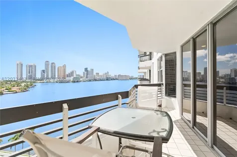 3600 Mystic Pointe Drive Aventura FL 33180
