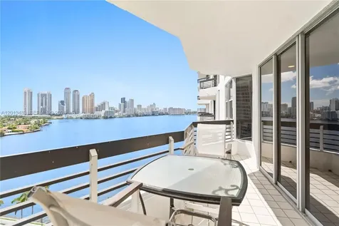 3600 Mystic Pointe Drive Aventura FL 33180