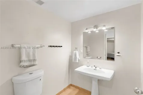 3600 Mystic Pointe Drive Aventura FL 33180