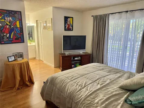 10330 SW 154th Circle Court Miami FL 33196