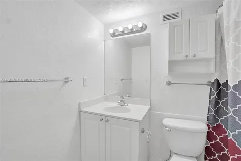 2501 S Ocean Drive Hollywood FL 33019